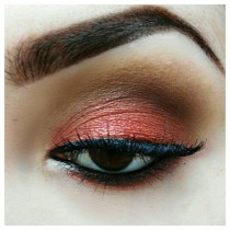 Как покрасить брови